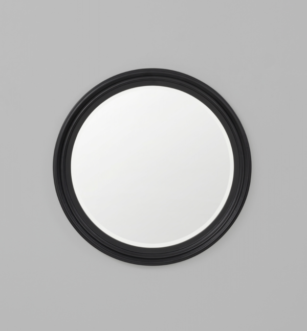 Iona Round Black